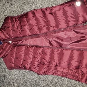 Champion puffer vest